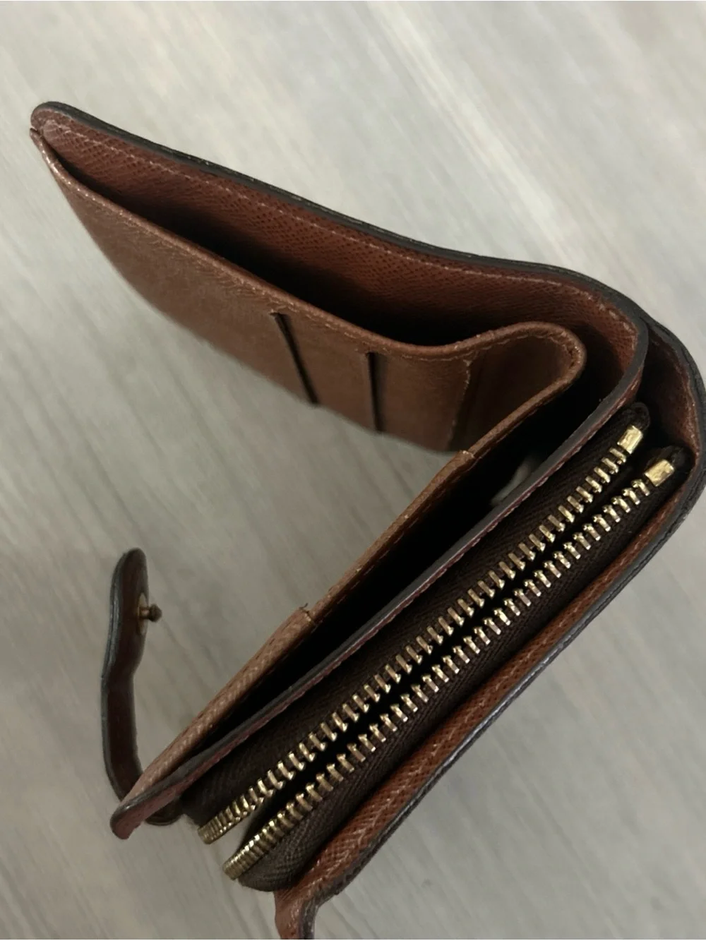 Louis Vuitton Classic Compact Zippe Wallet